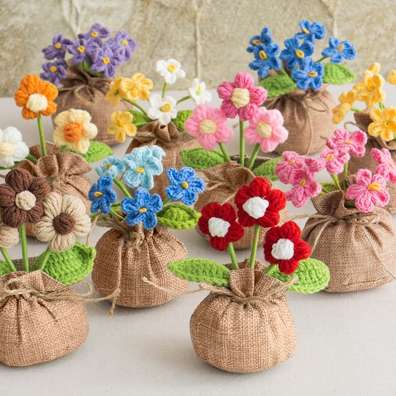 Cross-Border Handmade Crocheted Lucky Bag Small Potted Plant Home Decor Wool Knitted Finished Rose Ornament Artificial Flower Potted Plant