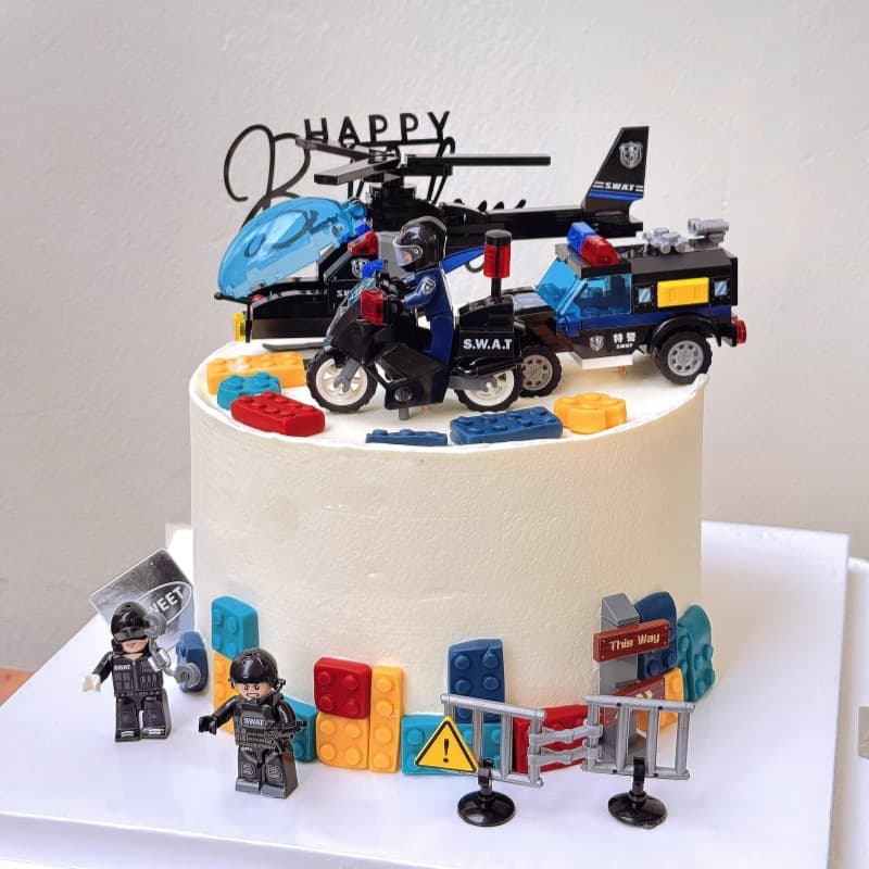 Children's Lego-Themed Birthday Cake Decoration Off-Road Troop Transport Motorcycle Police Helicopter Figurine