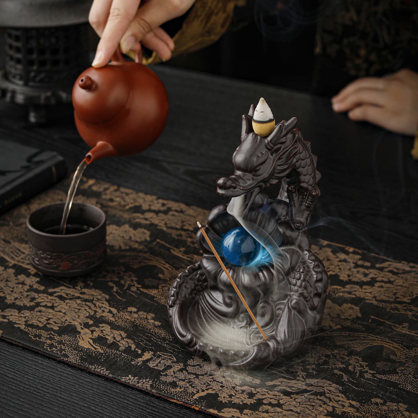 Cross-border exclusive supply of Xianglong reverse flow incense burners, creative home furnishings, purple sand crafts, ornamental crafts, direct supply from manufacturers