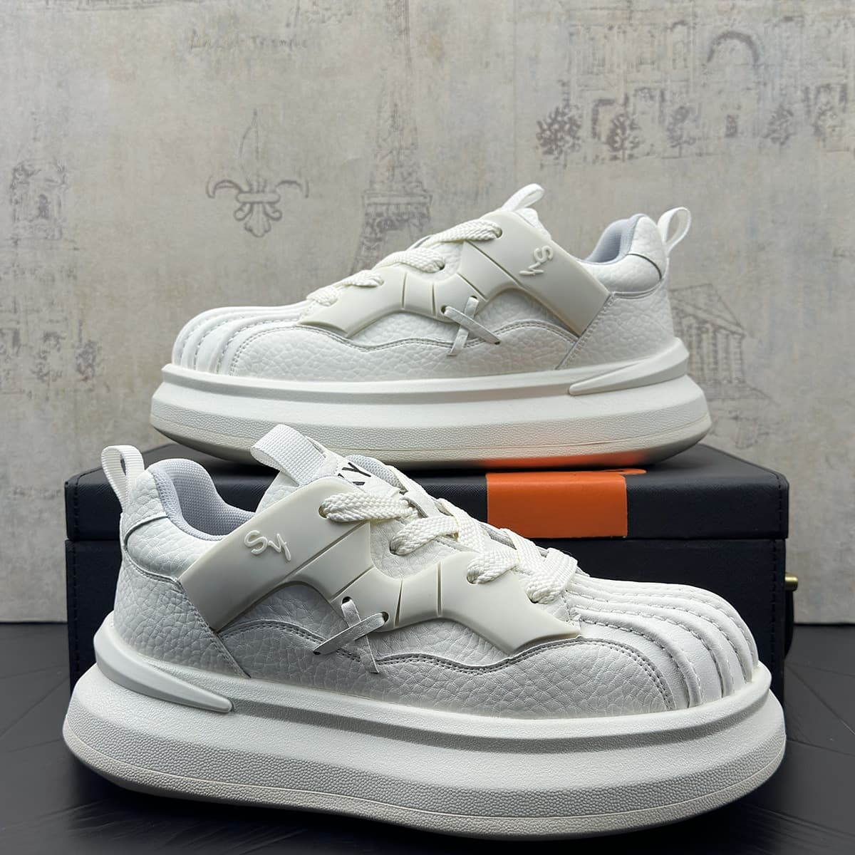 Men's Shoes 2026 New Board Shoes White Casual Shoes Heightening White Shoes Premium Sense Men's Fashion Thick Sole Bread Shoes