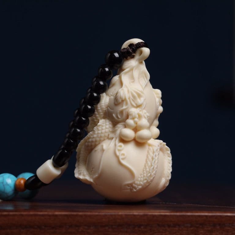 Ivory Fruit Carving Silver Horn King Desktop Ornaments for Men and Women Portable Discs and Handpieces Handicrafts Wholesale
