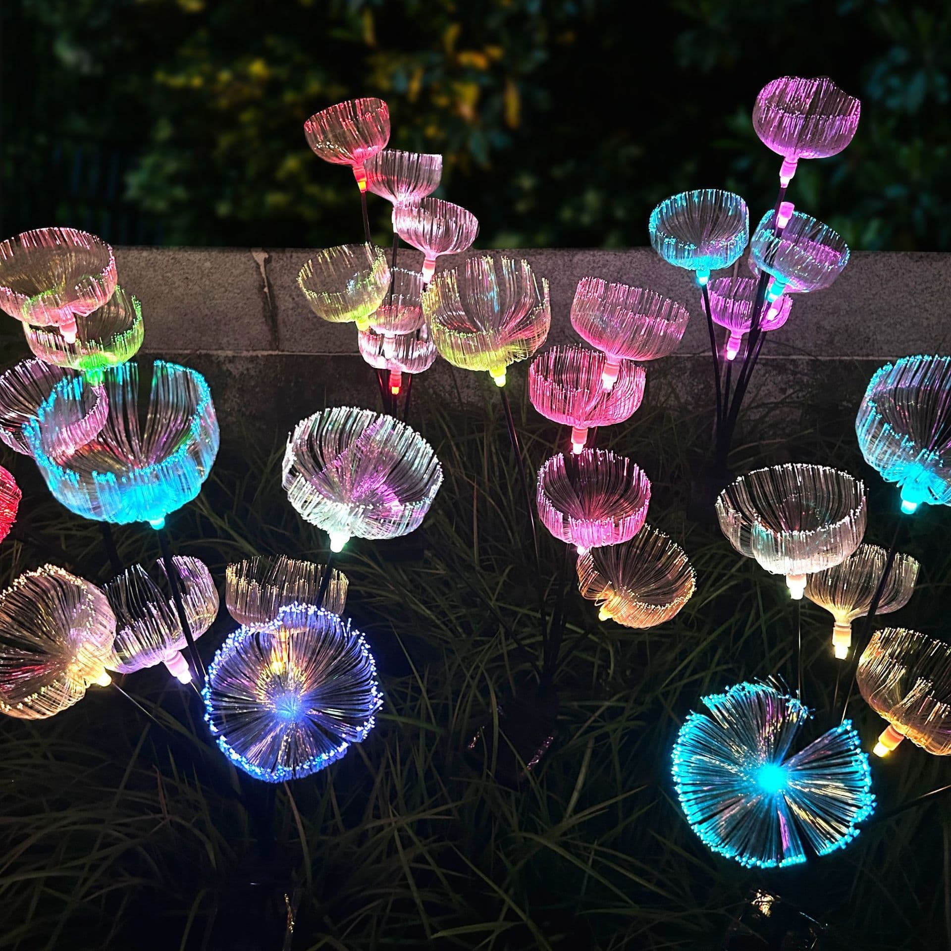 Solar Garden Decoration Light Outdoor Landscape Light RGB Gradient Fiber Optic Jellyfish Light Ground Insert Lawn Light