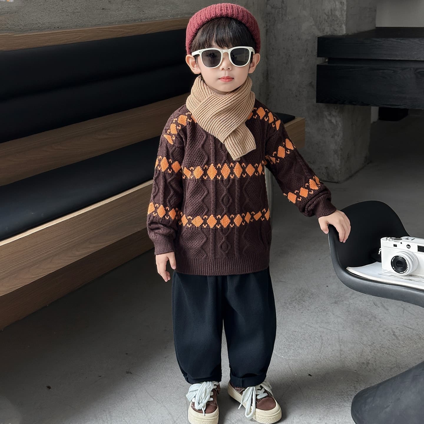 Boys Spring Autumn Sweater Warm Breathable Anti-Pilling Soft Yellow Diamond Round Neck Sweater New Style