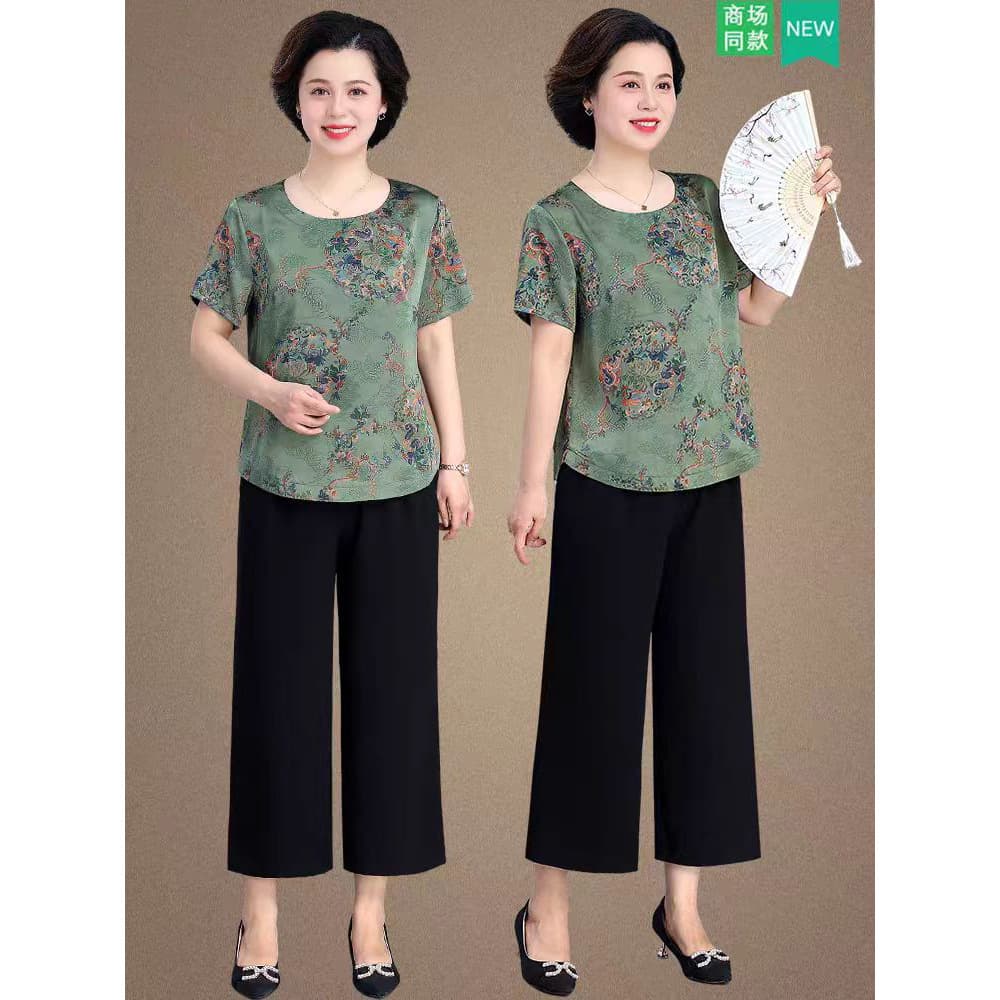 Elegant Summer Outfit for Middle-aged and Elderly Women, New Ice Silk Short Sleeve T-Shirt for Mothers