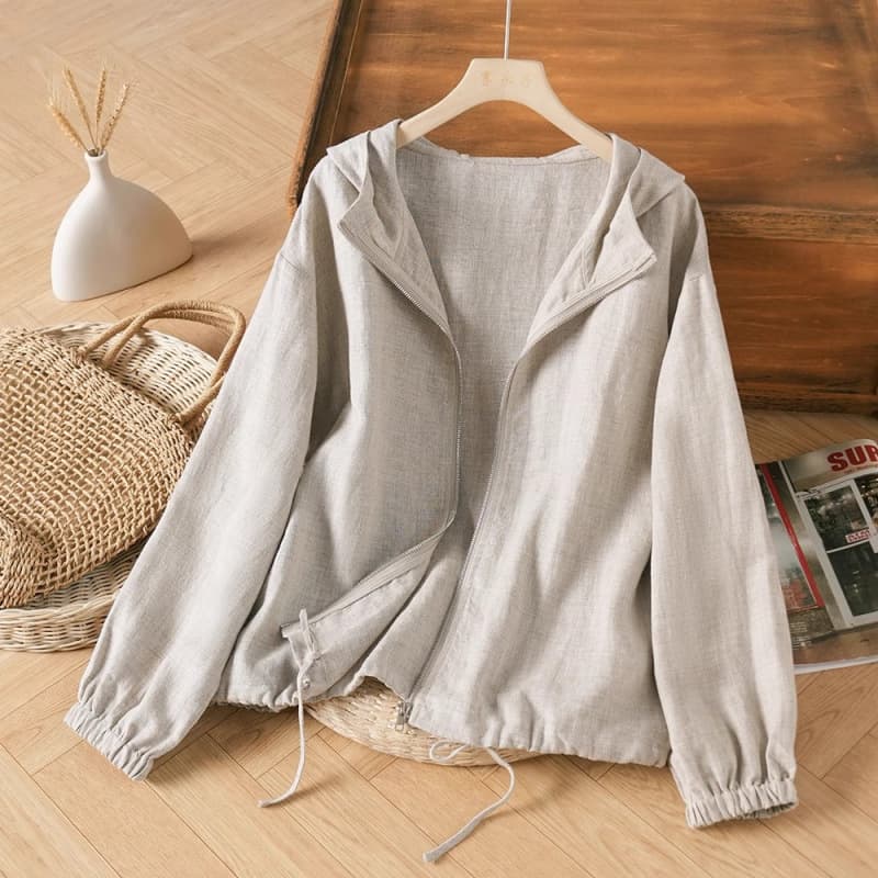 2026 Spring/Summer Solid Color Casual Artistic Retro Comfortable Zipper Hooded Jacket Batwing Sleeve Sun Protection Top for Women