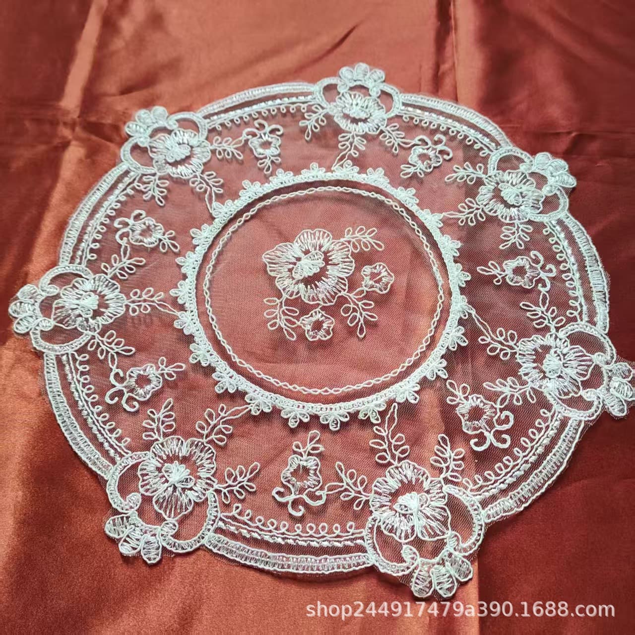 New Cross-border Round Rose Lace Rope Embroidered Placemat Table Mat Coaster Embroidered Small Tablecloth Napkin Cover 33CM