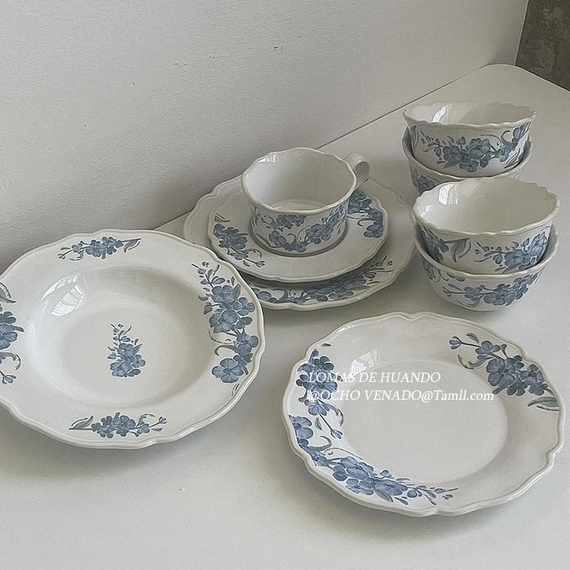 French retro blue flower ceramic plate, underglaze color dinner plate, dessert pasta plate, breakfast plate, bowls and dishes, high-value tableware
