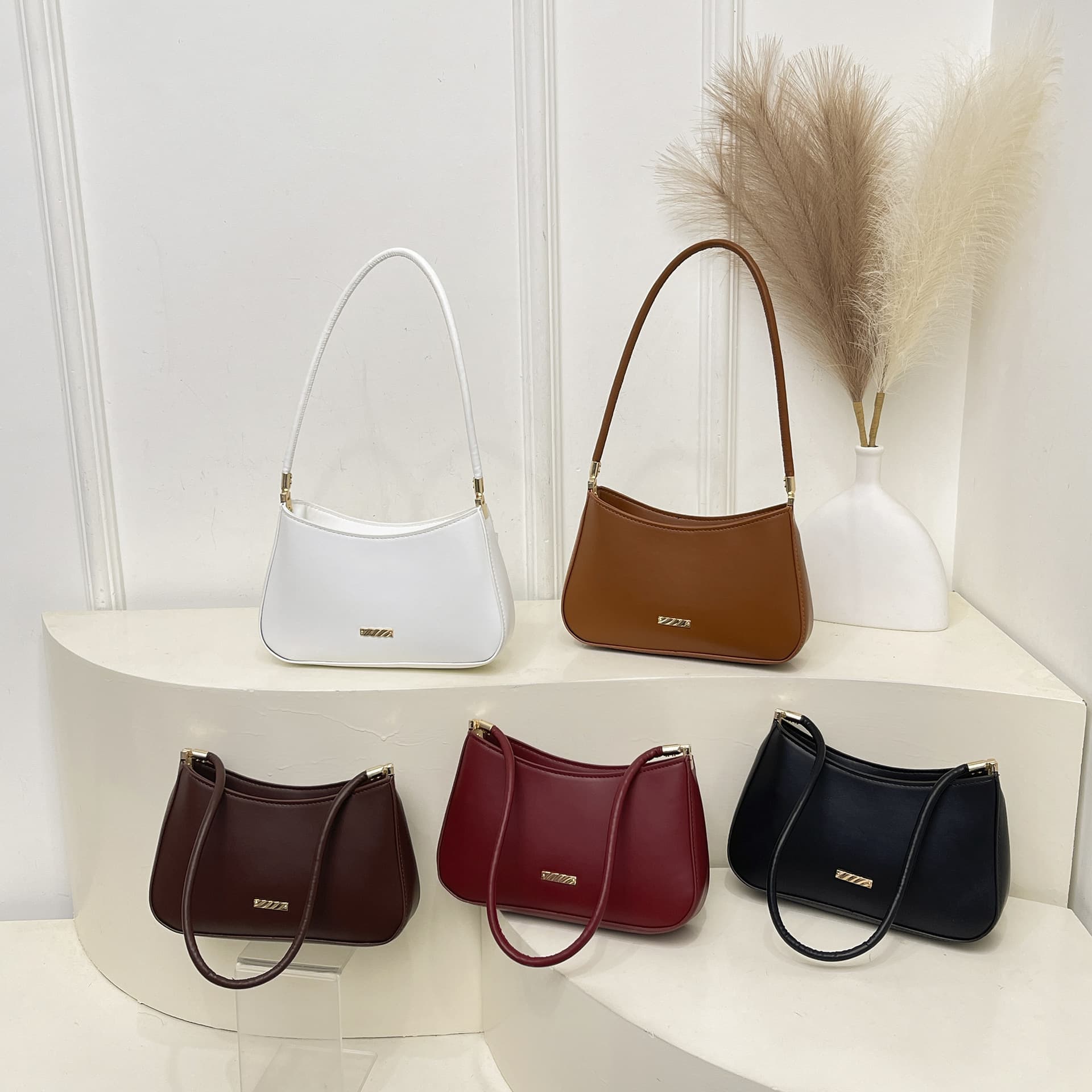 New 2025 Women's Bag Trendy Fashionable Ladies Shouldy Bag PU Premium Texture Solid Color Versatile Casual Handbag