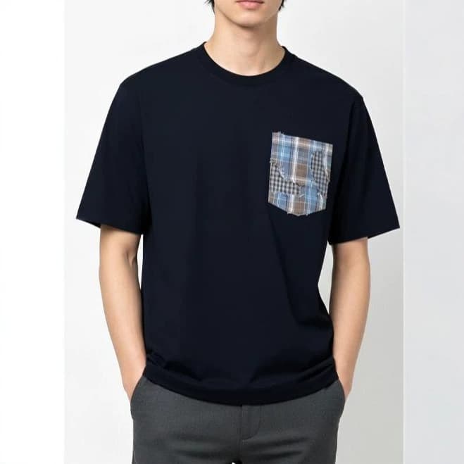 American-Style Casual Plaid Frayed Pocket T-Shirt, Black Heavyweight Cotton, Crew Neck, Short Sleeve, Unisex, Versatile Short Sleeve