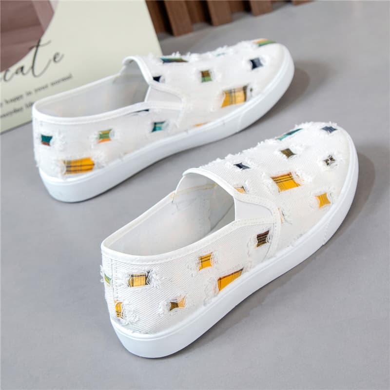 Women's Summer Breathable Canvas Shoes 2026 New Student Slip-On White Sneakers Old Beijing Cloth Shoes