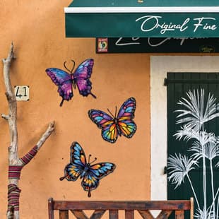Colorful Metal Butterfly Wall Outdoor Decoration 3-Piece Set Art Sculpture Backyard Patio Garden Home Hanging Decor
