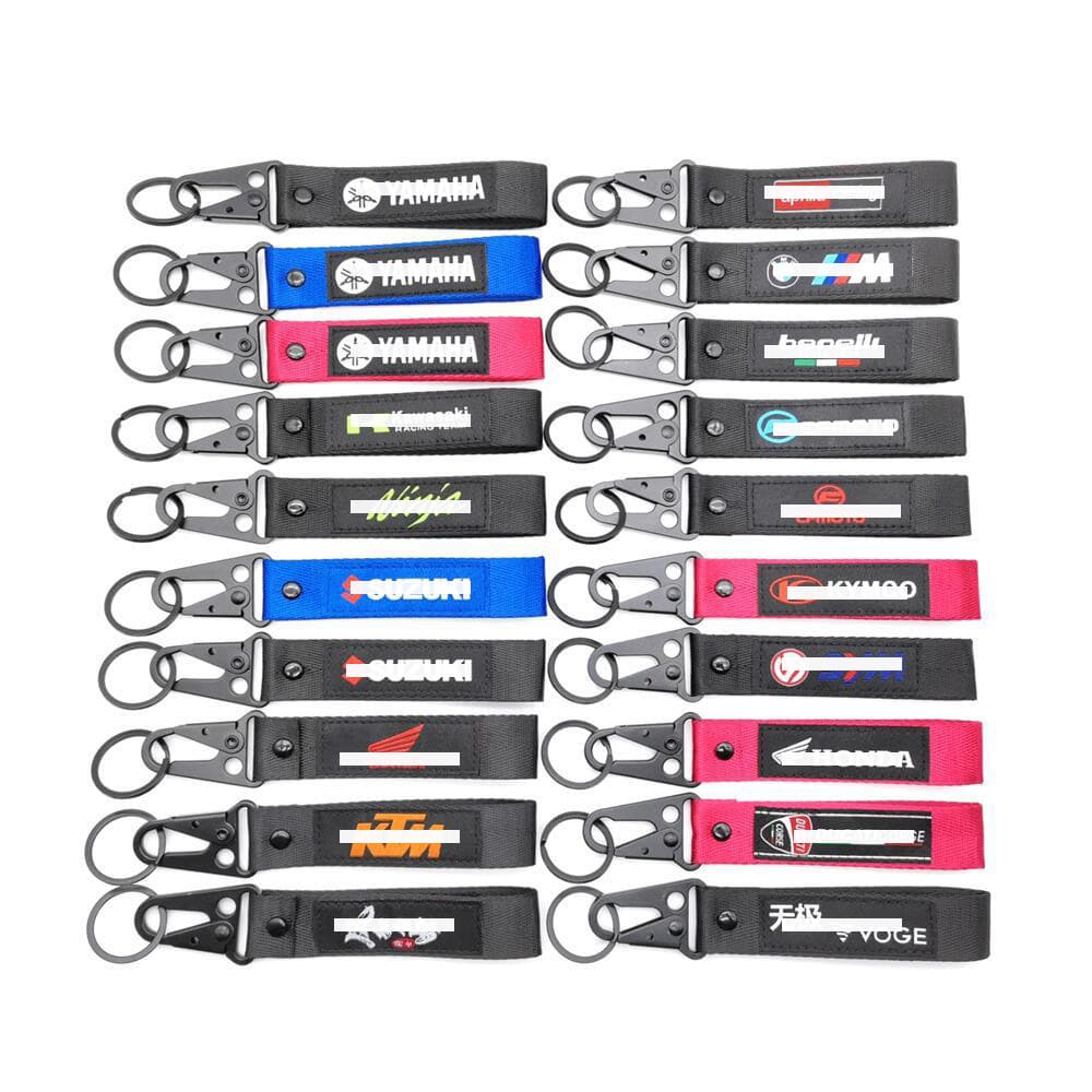 Motorcycle keychain pendant compatible with Yamaha Suzuki Kawasaki Honda Spring Breeze keychain wholesale