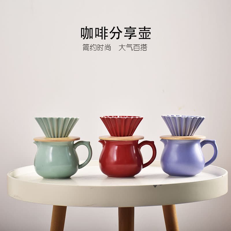Factory direct sales of ceramic 1-2 person pour-over coffee cone origami filter cup sharing pot set for home use.