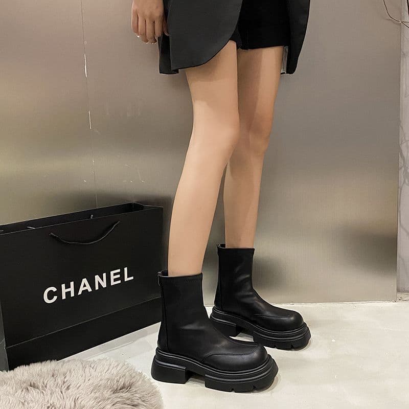2024 New Autumn Winter Fleece-Lined Ankle Boots Slim Fit French Korean Style Short Boots Thick Sole Martin Boots for Women