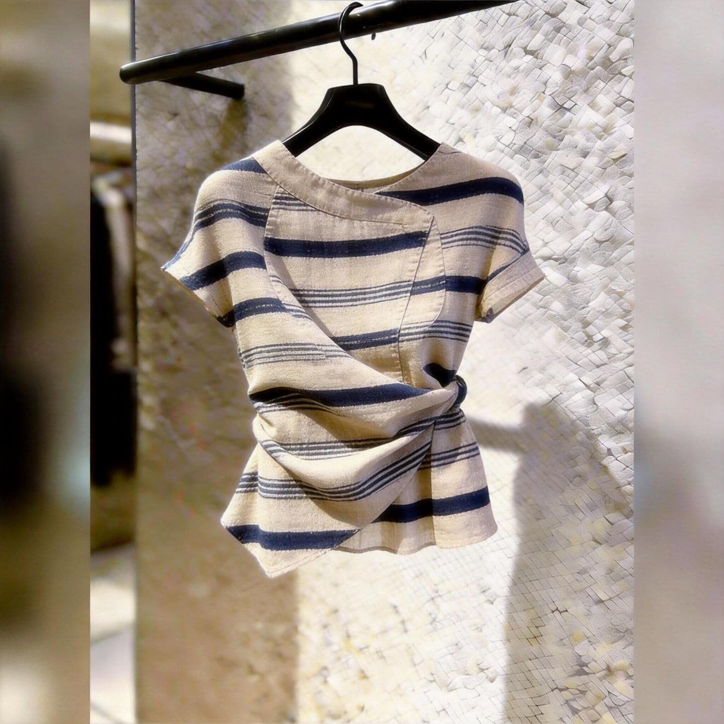 Retro Round Neck Striped Short Sleeve T-Shirt Women's 2026 Summer New Slim Versatile Top A12862