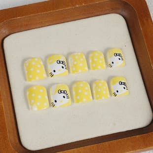 Cute Yellow White Polka Dot Cat Nail Tips Short Daily Style Fair Skin Temperament Wearable Nails