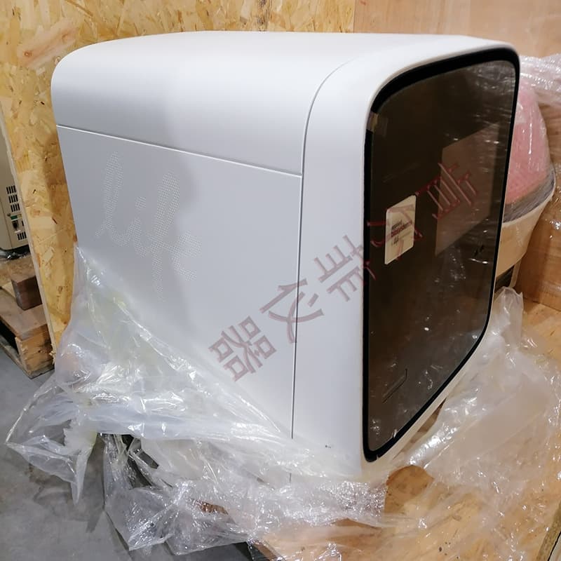 ThermoFisher ABI QuantStudio 6 Flex real-time fluorescence quantitative PCR instrument