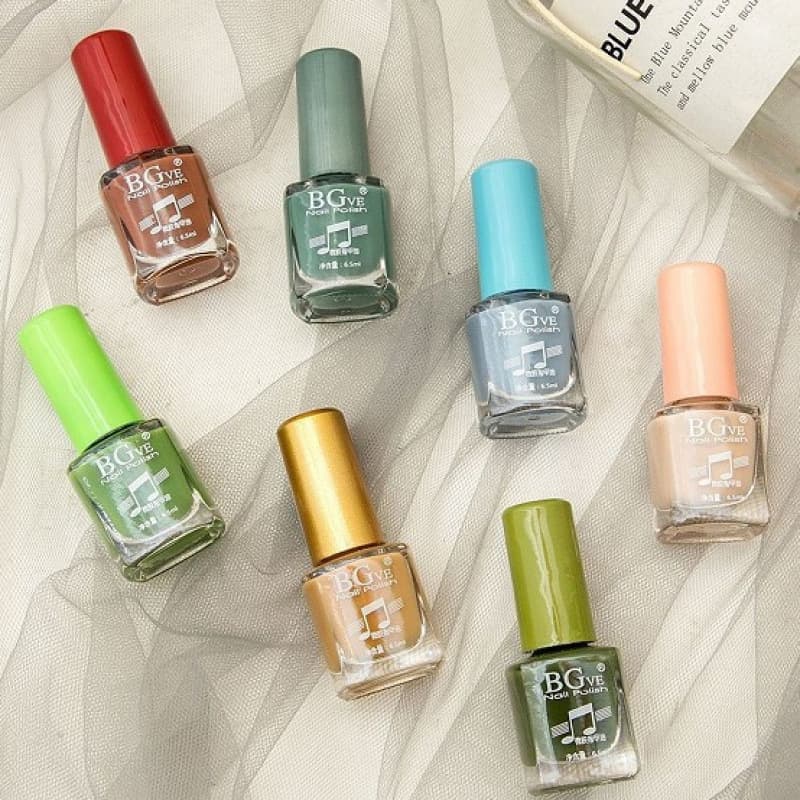 2025 New Hot Selling Nail Polish Mini Bottle Student Nail Oil Color Fragrant Wine Red Sample Wholesale