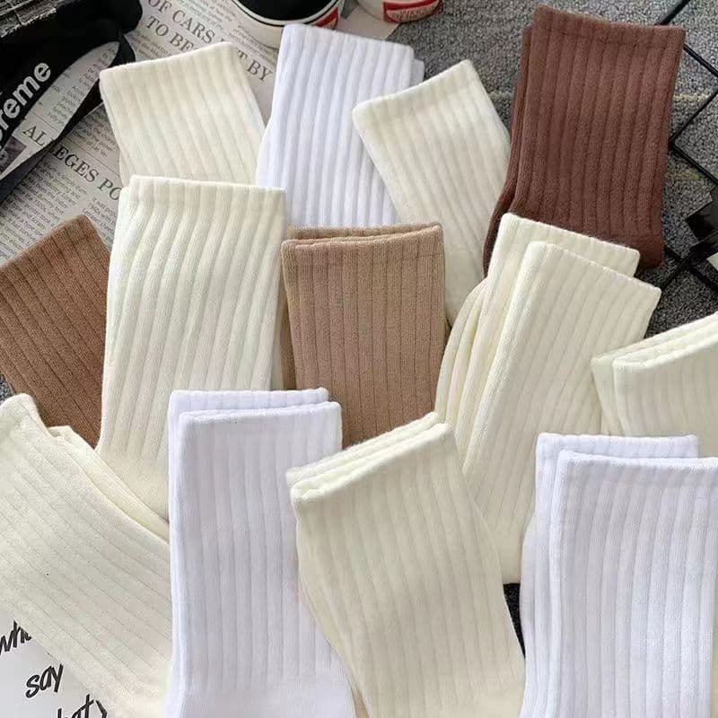 Zhuji socks for women, mid-long calf socks, autumn sweat-absorbing breathable ins trendy versatile solid color sports couple scrunch socks.