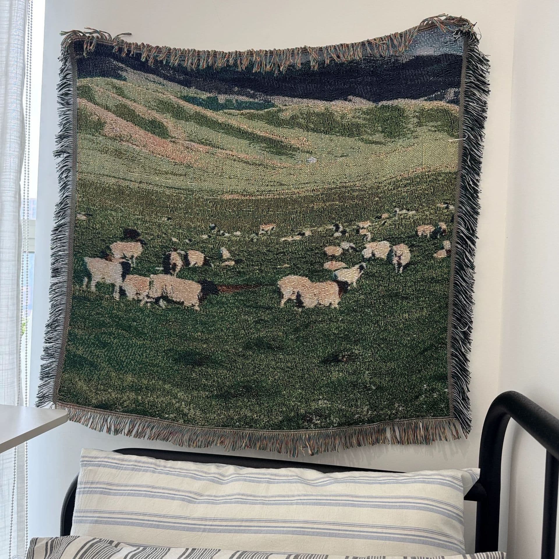 Healing landscape atmosphere New Zealand grassland sheep tapestry bedroom decoration blanket