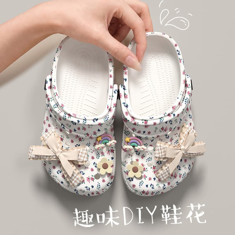 Closed Toe Girls Croc Sandals 2026 Summer Style Children Little Girls Floral Beach Shoes Girls Medium Large Kids Outdoor Slippers