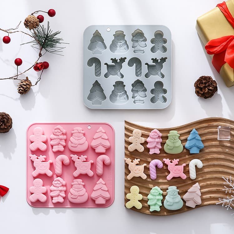 In Stock 12-Cavity Silicone Mold with 6 Different Christmas Theme Designs for Baking Cake Chocolate Molds