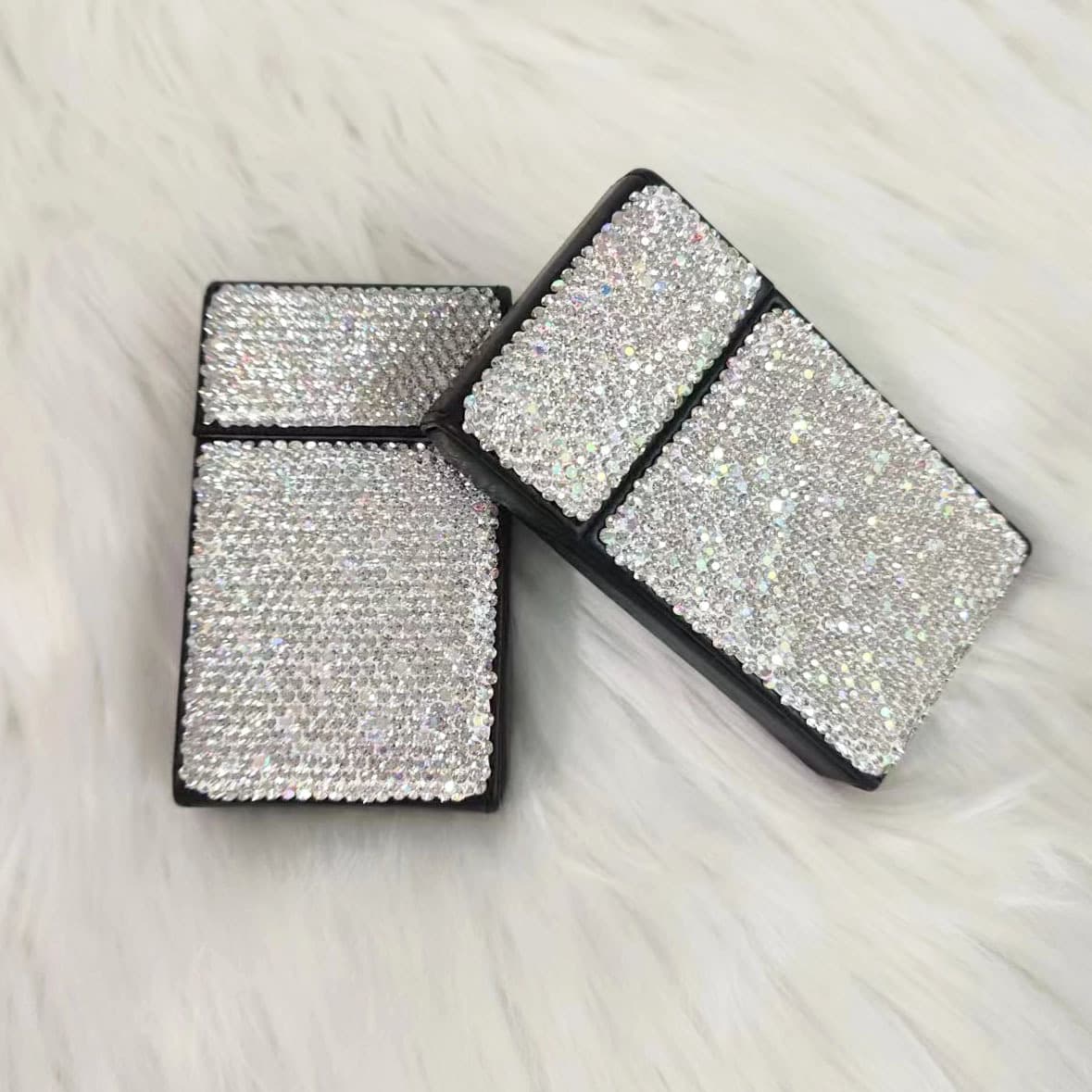 Diamond-studded PU Cigarette Case for Slim and Regular Cigarettes, 20-Count, Flip-Top Portable Cigarette Case, Moisture-Proof Cigarette Pouch, Wholesale