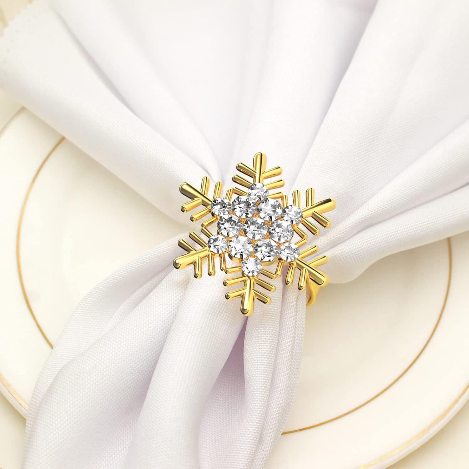 Golden snowflake Christmas napkin ring for table setting decoration, suitable for Christmas, Thanksgiving, holiday parties