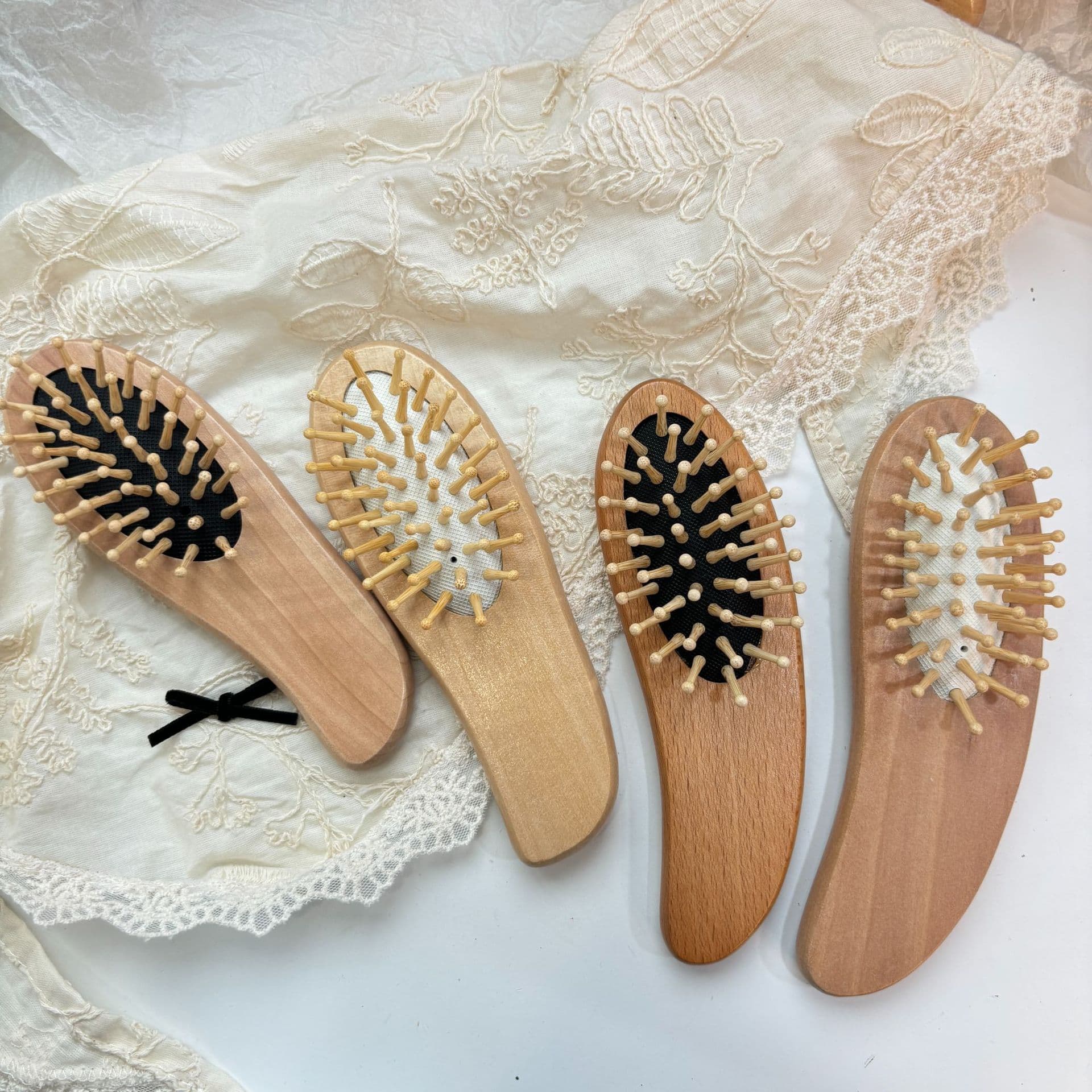 Bamboo Massage Comb, Lotus Wood Cushion Comb, Beech Comma Comb, Curved Comb, All-Beech Hair Comb, Bamboo Large Round Head Comb