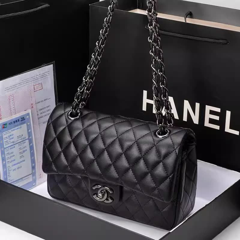 Hong Kong Counter Authentic 2026 New Genuine Leather CF Chain Bag Small Fragrance Style Shoulder Crossbody Bag Fashion Versatile Bag