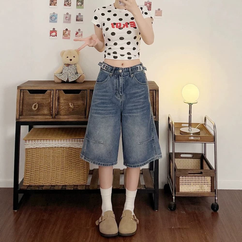 Vintage Wide Leg Denim Shorts for Women Summer 2026 New High Waist Casual Slimming Loose Popular Straight 5-Point Shorts