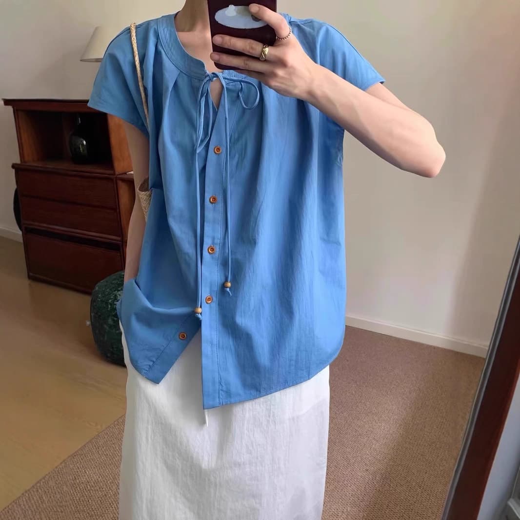 Korean-style Tie-neck Round Neck Short Flutter Sleeve Blouse for Women Summer Blue Short Sleeve Shirt Designed Loose Babydoll Top