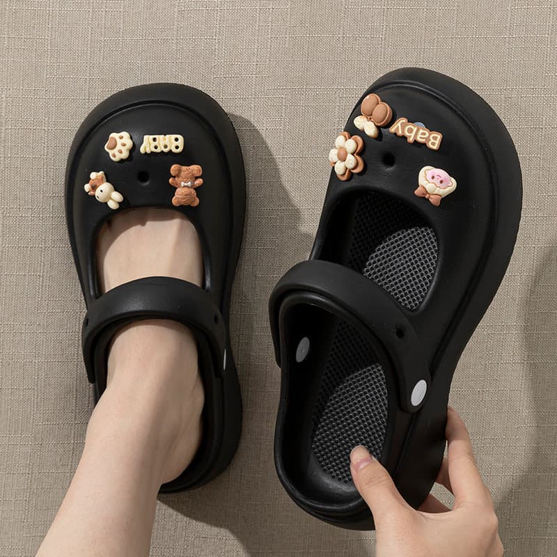 Mary Jane Crocs Women Summer 2025 New Cute Outdoor Soft Sole Platform Beach Toe-Cover Sandals