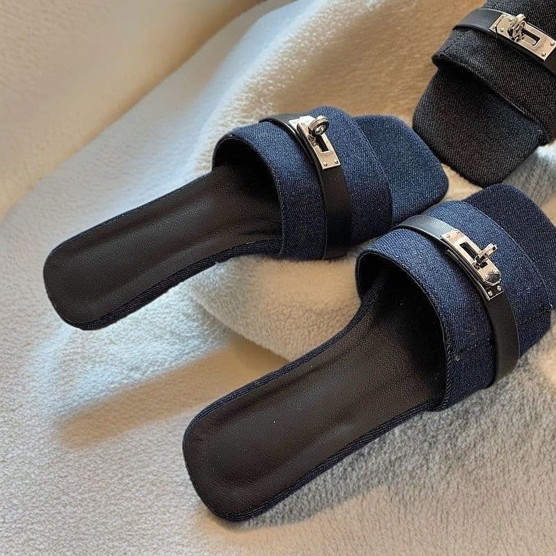 Elegant! Old Money Style! Personal Favorite~ Comfortable and Versatile Women's Summer Denim Buckle Beach Sandals for Outdoor Wear