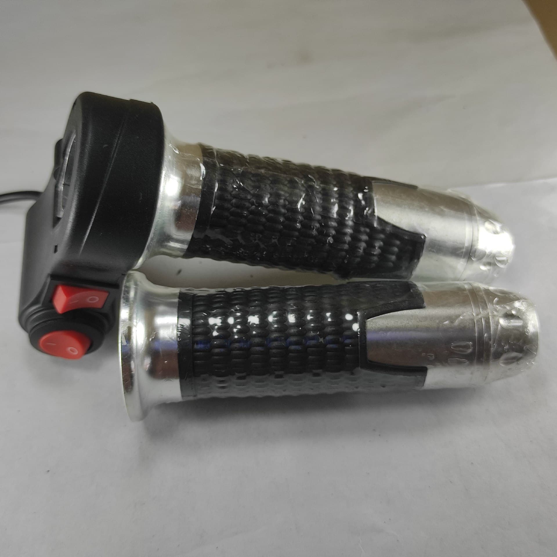 No display rice grain switch + switch B electric vehicle handlebar electric vehicle accessories speed control handle throttle handle