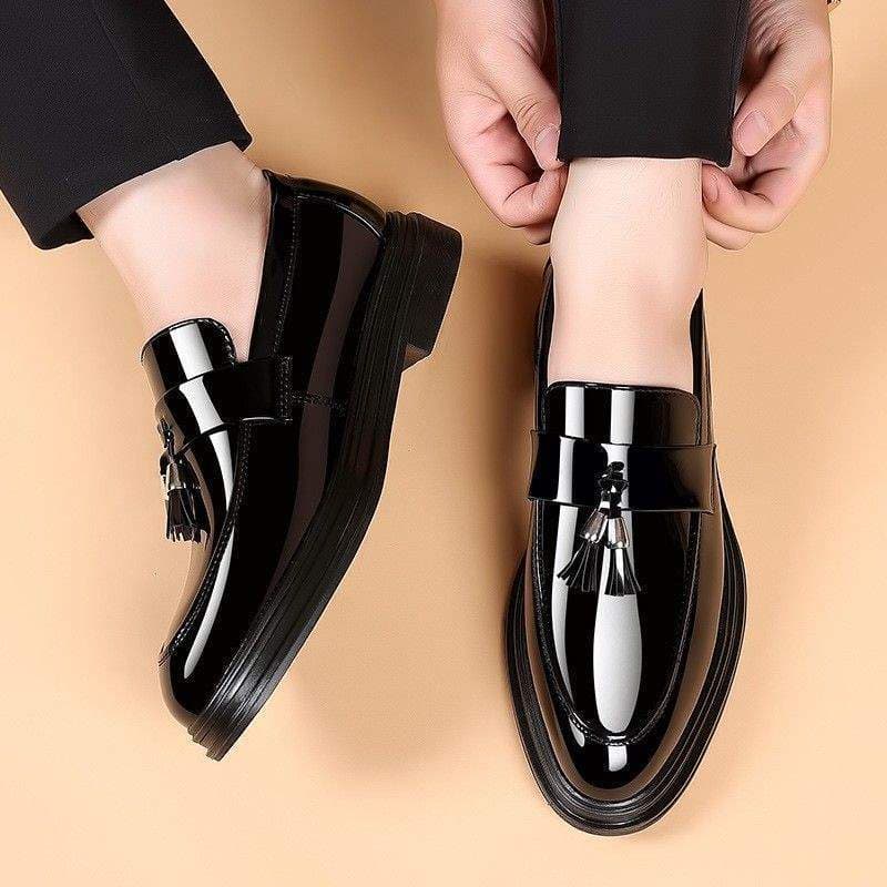 Autumn Winter Patent Leather Youth Thick Sole Casual Shoes Men's Slip-On Loafers Business Loafers Genuine Soft Leather