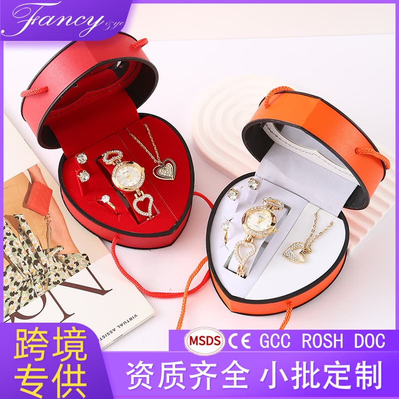 Gift Set Watch Stainless Steel Necklace Heart-Shaped Gift Box Present for Mom Girlfriend Best Friend Valentine's Day Christmas