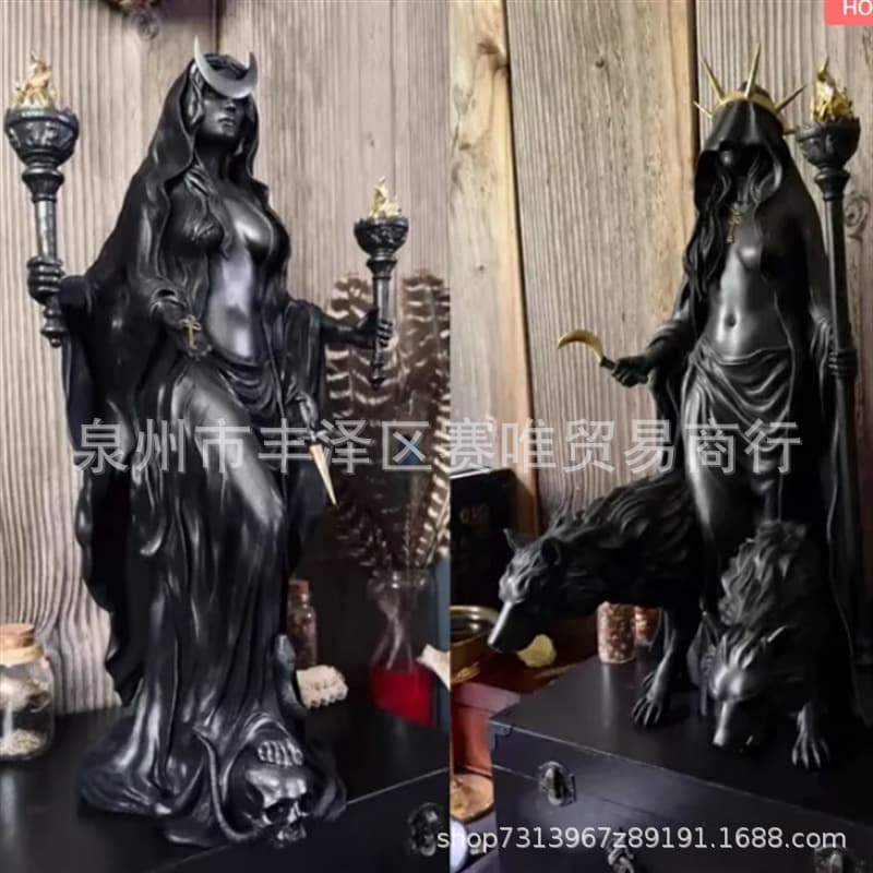 Hekate Niktipolos, The Witch of The Night decorative ornament