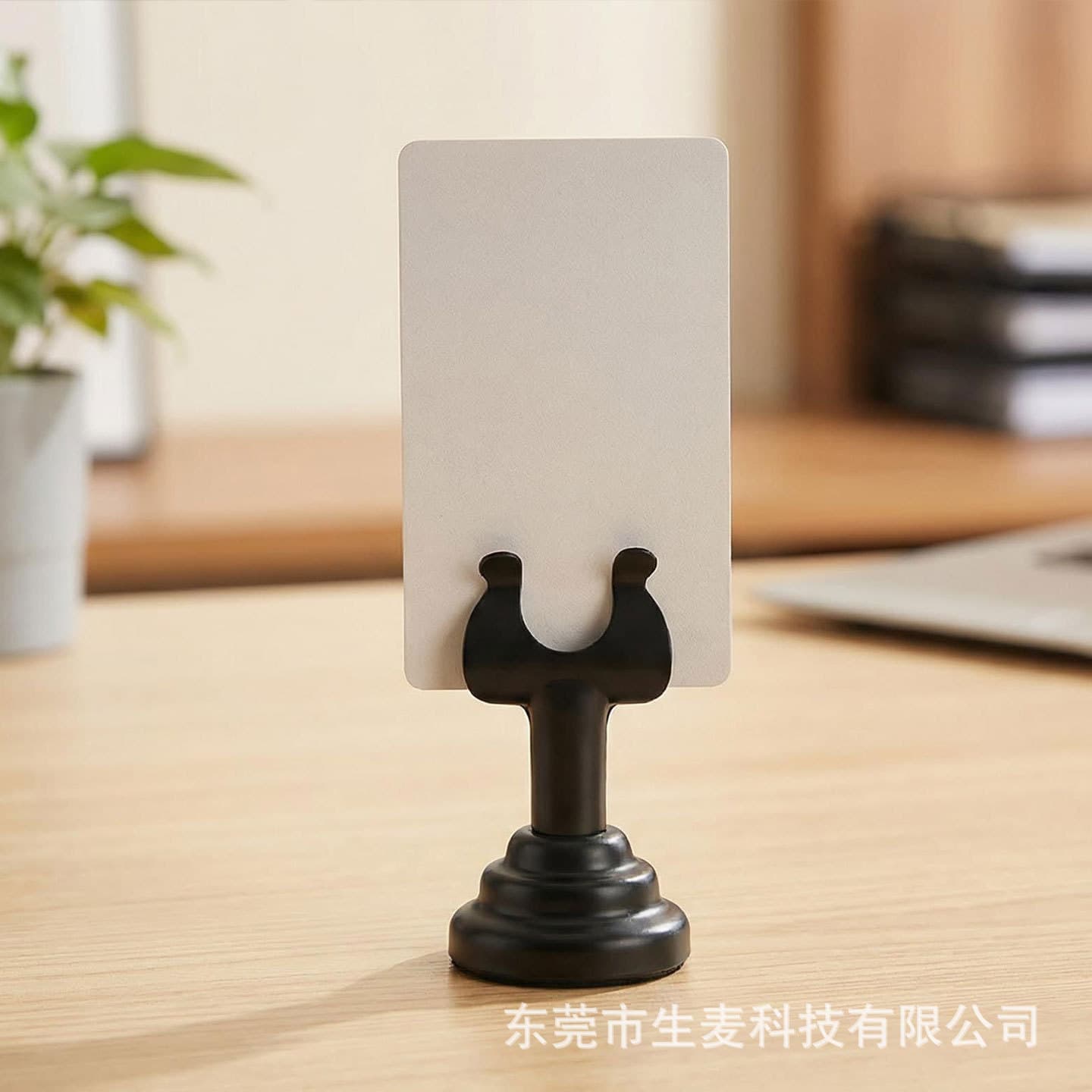 Factory Direct Sales Metal Table Number Holders, Seat Cards, Bakery and Supermarket Promotional Price Tags, Pop Advertising Clips in Stock