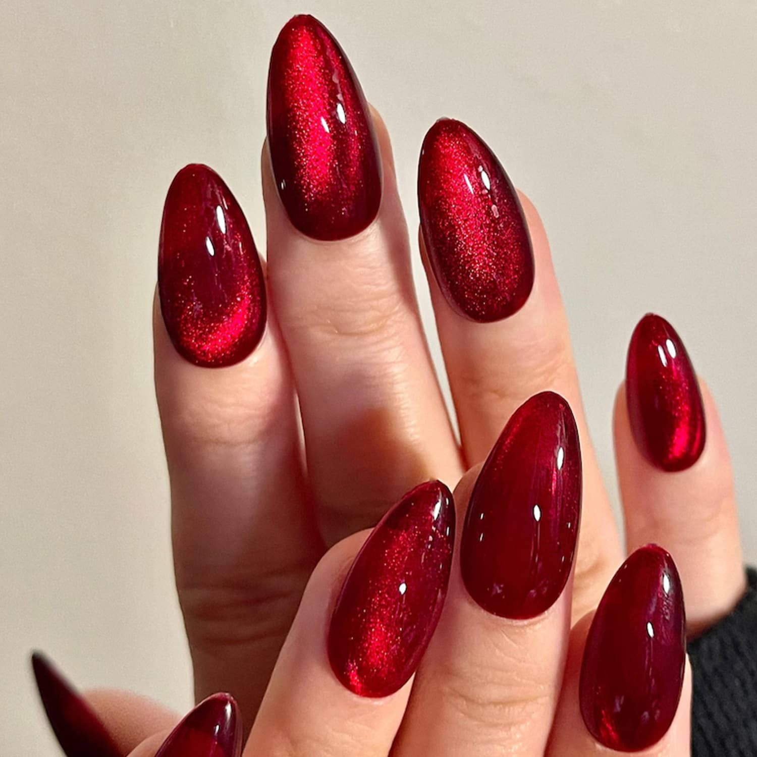 Cross-border Hot-selling Elegant Wine Red Cat Eye Skin-Brightening Ins European and American Style Almond Nails Medium-Long Press-on Nail Tips