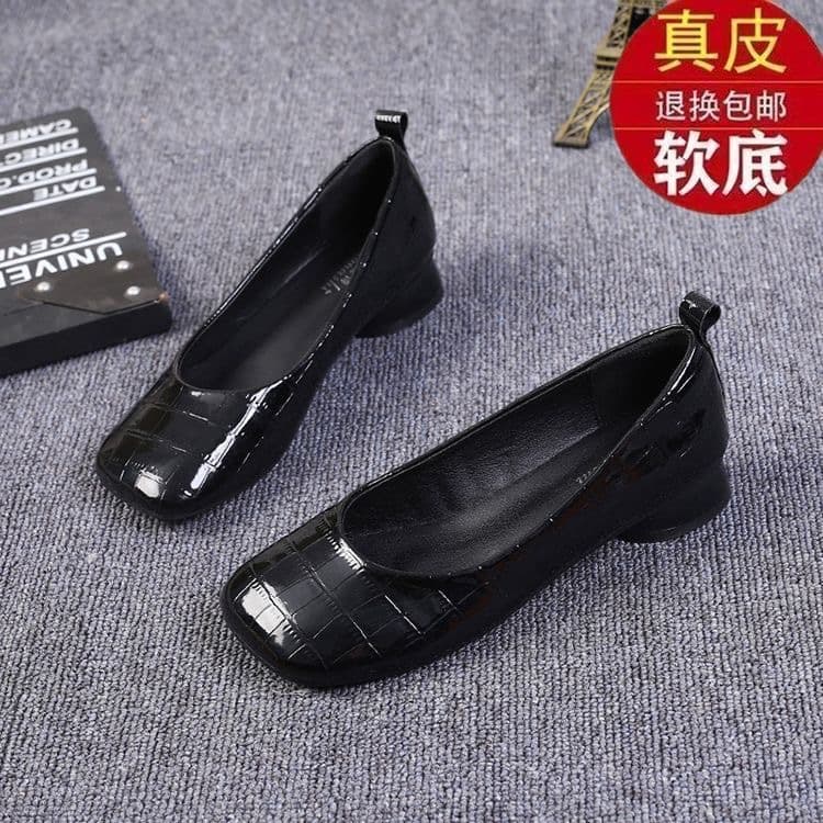 European Women's Shoes 2025 Spring New Soft Leather Square-Toe Shallow Pumps with Chunky Heels Versatile Work Shoes Mid-Heel Casual Shoes