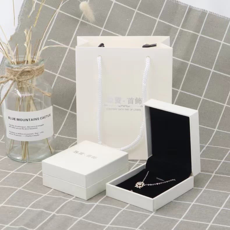 Sterling Silver Necklace Jewelry Gift Box, Valentine's Day Sterling Silver Necklace Ring, Nine Roses Pink Silver Polishing Cloth