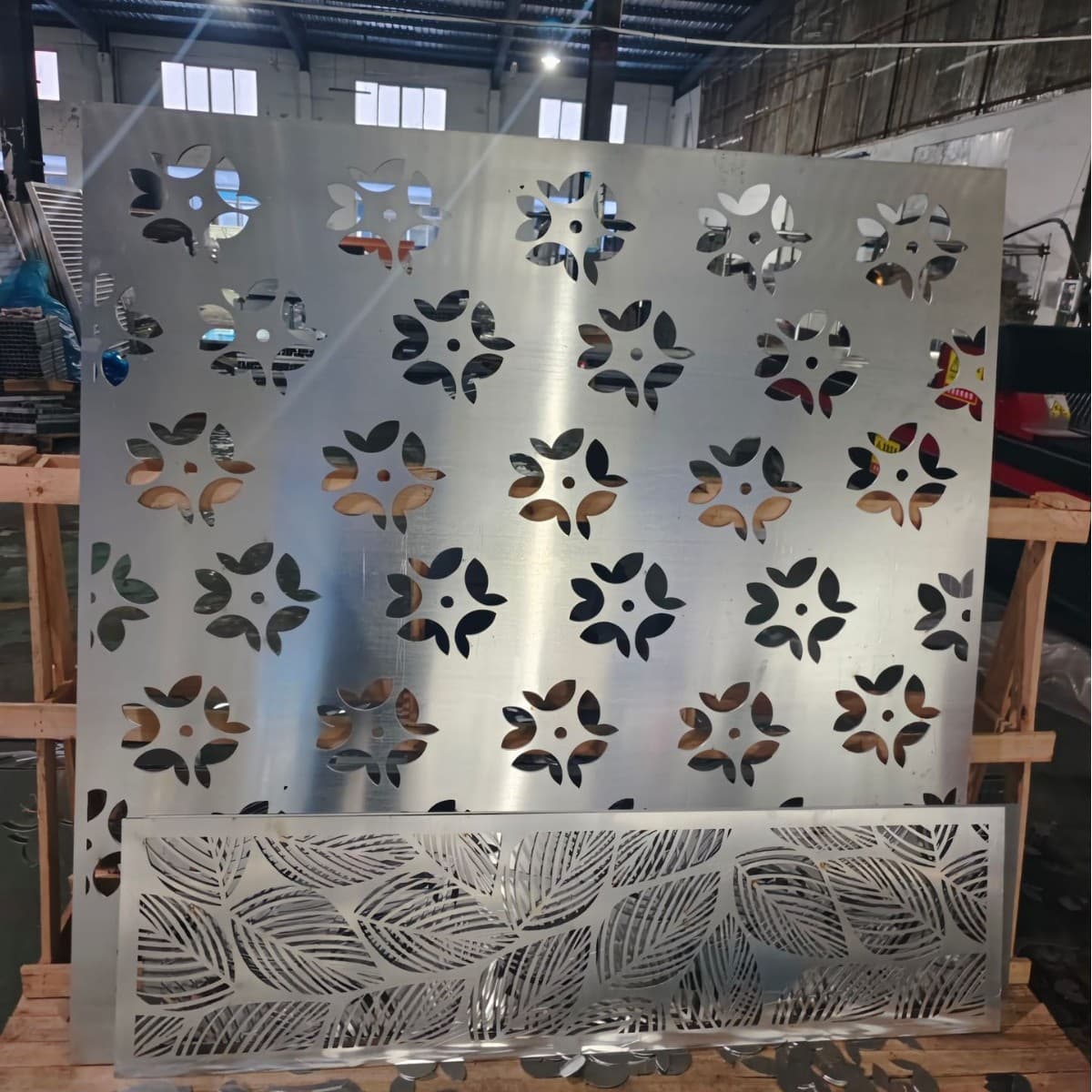 Stainless Steel Laser Cutting Manufacturer Undertakes Various Metal Curtain Wall Engineering Processing and Special-shaped Cutting