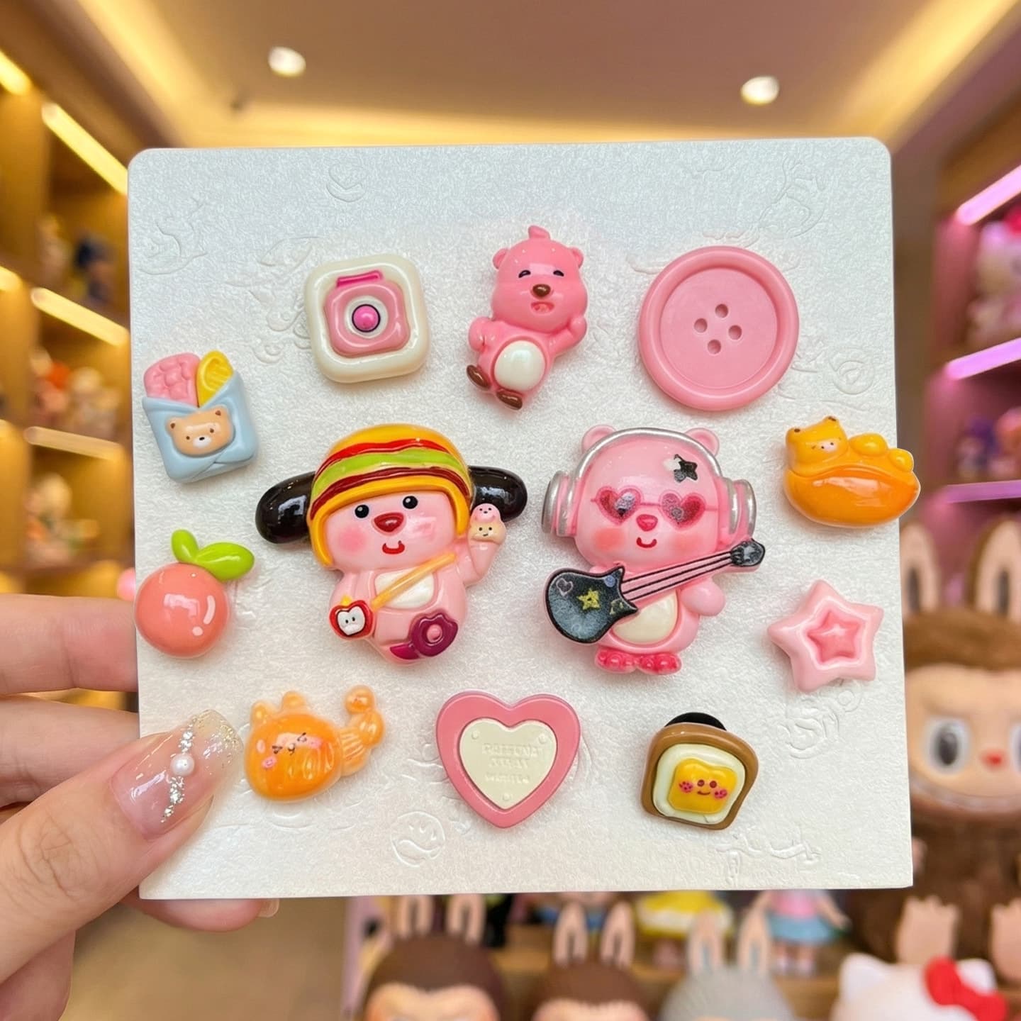 Cartoon Beaver Croc Accessories Shoe Charms M Bean DIY Beach Sandals Shoe Charms Resin Accessories Detachable