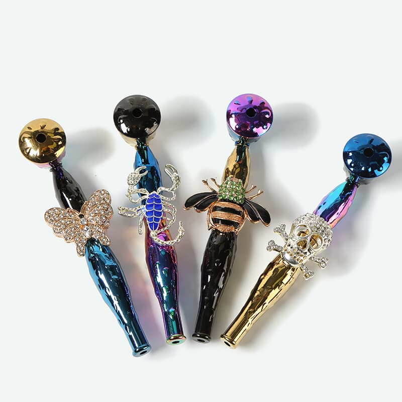 Cross-border Creative Animal Decoration Metal Tobacco Pipe with Combustion Aid Lid Portable High-end Custom