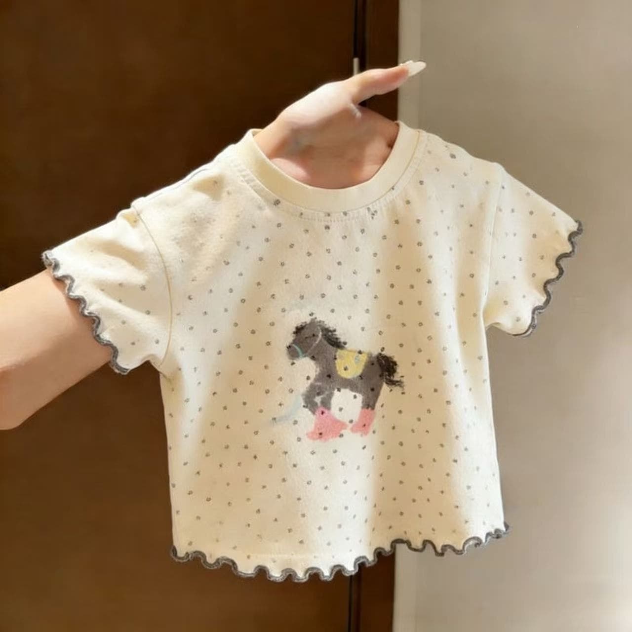 Korean children's clothing for girls, cute pony print, girls' short-sleeved T-shirts, polka dots, trendy fungus-edged fashion tops