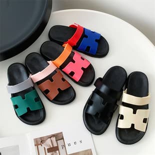 Thick Sole Color-Block Slippers for Women Summer Comfort Soft Sole Non-Slip Outdoor One-Strap Fashion Lightweight Summer Slippers