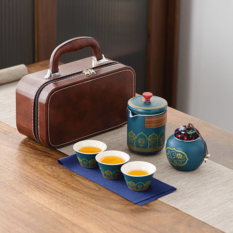 Compact Travel Tea Set, Portable Gongfu Outdoor Quick Cup, Business Souvenir Wholesale with Logo-Printed Gift Box