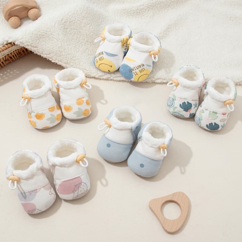 Infant Winter Pure Cotton Boys/Girls Fleece-Lined Soft-Soled Pre-Walking Shoe Covers 0-1 Year Anti-Loss Thick Warm Cotton Shoes