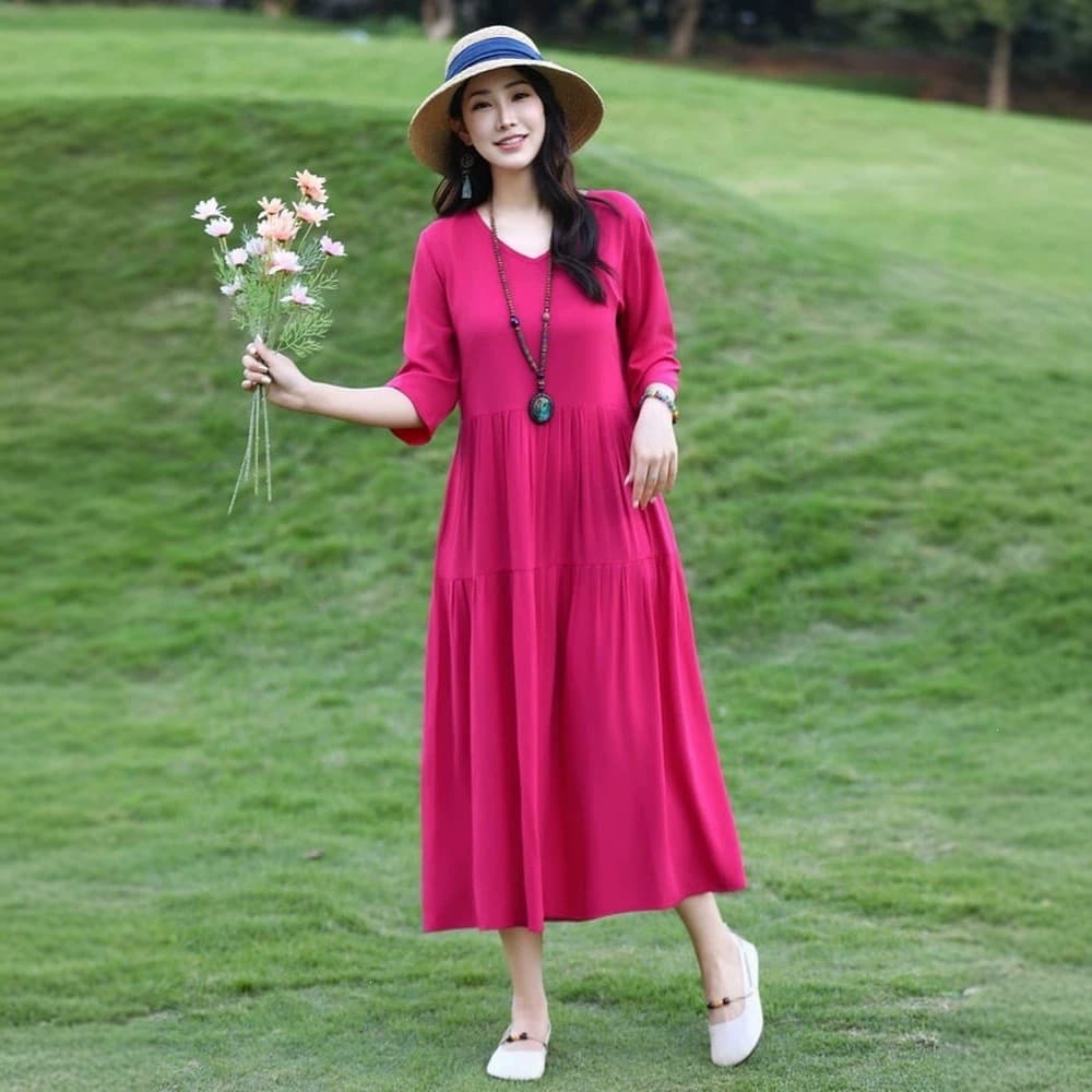 High-end Rose Red Mother Plus Size Dress Hides Belly Slimming Cotton Silk Loose Swing Blue Beach Dress Outerwear